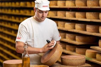 Fromages_Cheeses_Suisse_Appenzeller_5.2