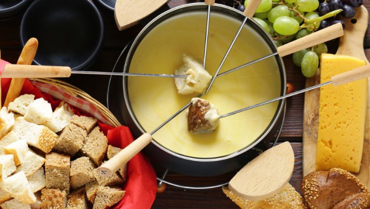 Stage-simple-fondue