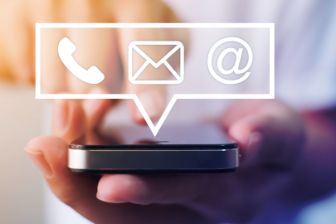 Stage-simple-contact