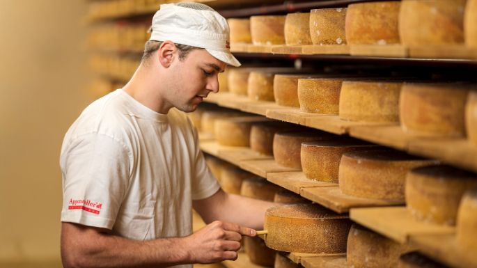 Fromages_Cheeses_Suisse_Carrousel_Appenzeller_3